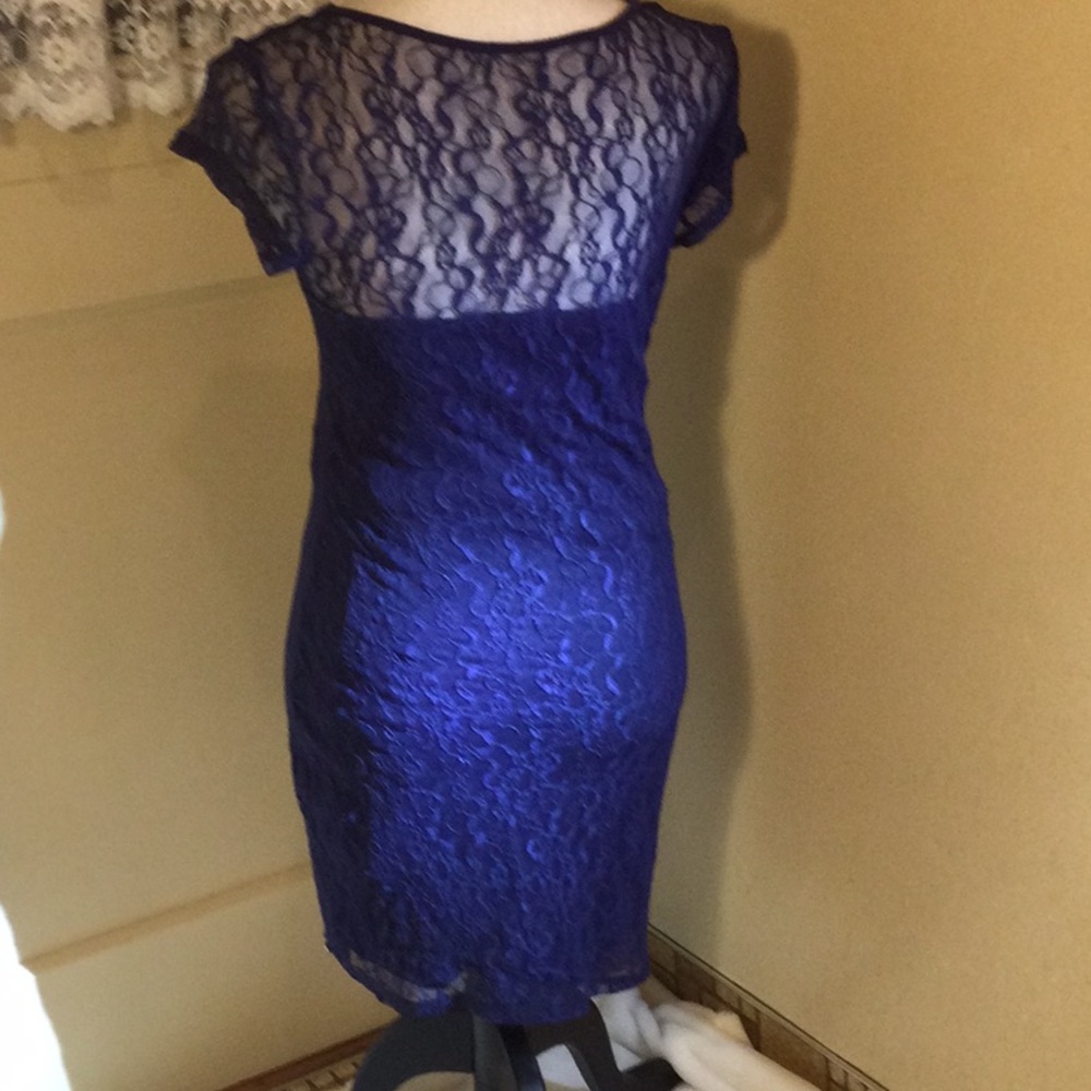 Guess, Navy Blue Lace Dress - Picture 4 of 16